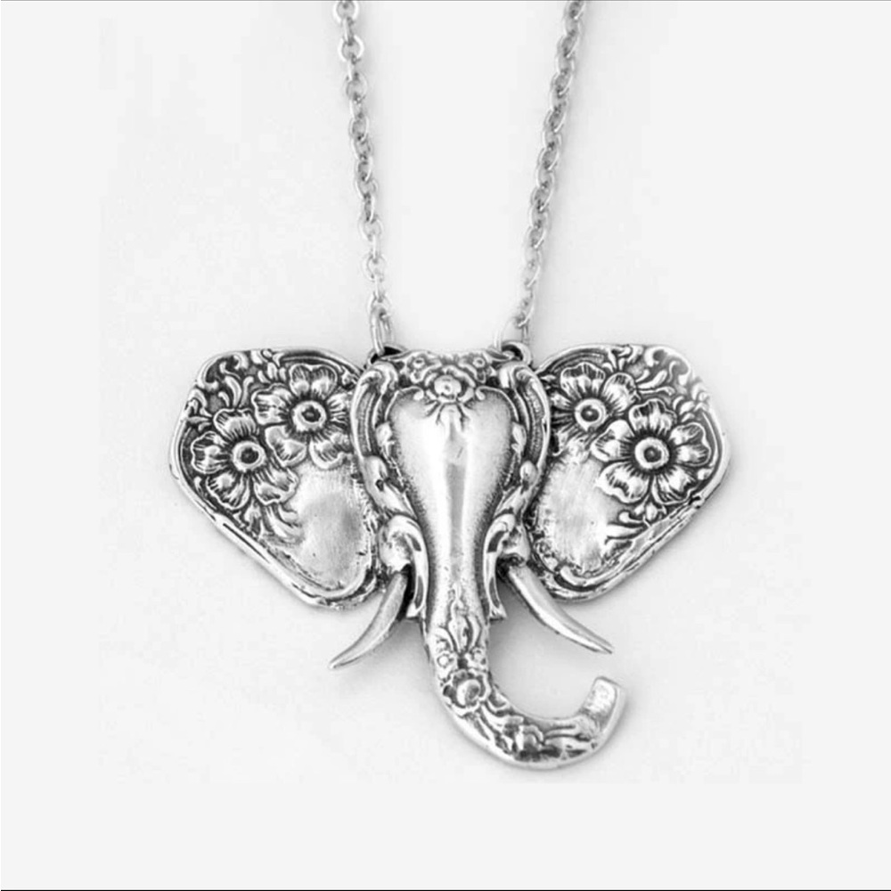 Boho Silver Elephant Pendant Necklace